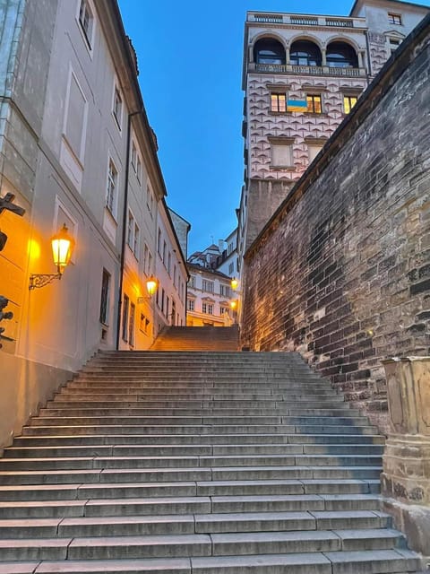 1000 years of history! Evening walking foodie tour - How your guide improves the food part of the trip