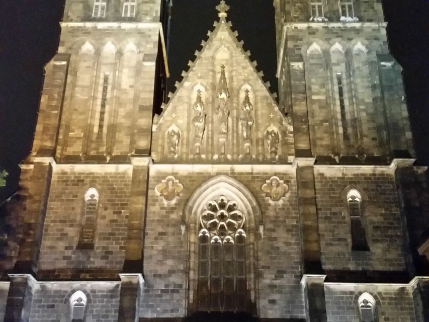 3-Hour Prague Castle & Interiors Tour - Golden Lane: Tiny Houses With Big Personal Stories