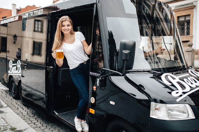 Adults-only Prague Beer Bus Tour - Letná viewpoint break: a free photo window