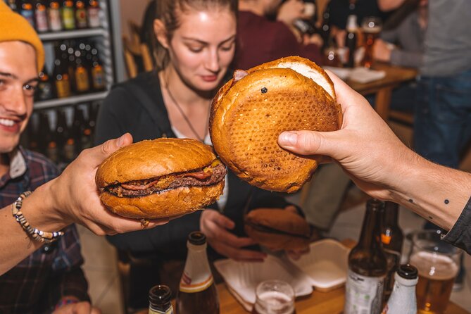 Alternative bar tour with dinner in the art district - Key highlights in plain English