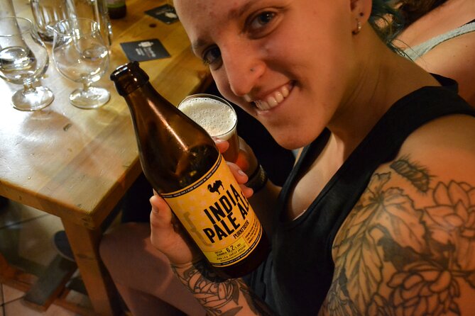 Alternative bar tour with dinner in the art district - Price and what you get for $89.53