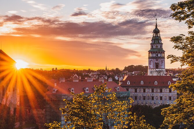 Best of Cesky Krumlov Old Town and Castle Exteriors - Food and beer options, and how to handle the non included part