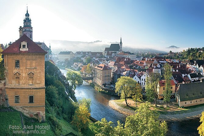Best of Cesky Krumlov Old Town and Castle Exteriors - Who this tour is perfect for