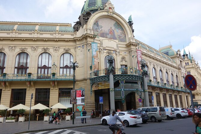 Best of Prague - City walking tour with Czech Cuisine Lunch - Starting at Obecní dům, Where the Day Looks Like a Story