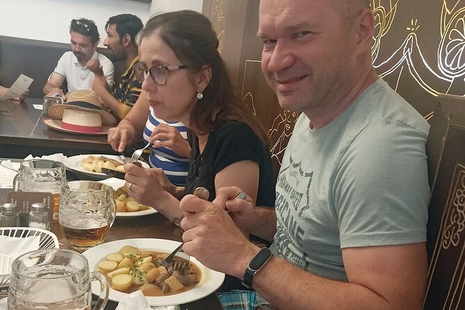 Best of Prague - City walking tour with Czech Cuisine Lunch - Prague Castle and St. Vitus Cathedral, Power and Belief Side by Side