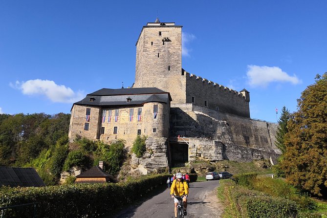 Bohemian Paradise 3 in 1 Tour, UNESCO geopark - Lunch in the Middle: A Real Czech Meal Break