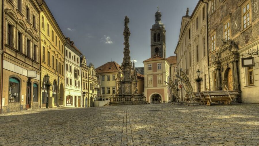 Bone Church and Kutna Hora Private Tour from Prague - Kutna Hora and Sedlec, the pairing that makes the day work