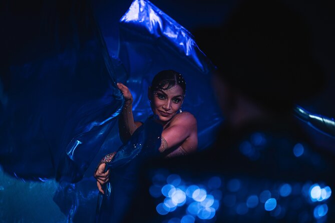 Cabaret in the Heart of Prague 2 Hours Show - Cabaret in Prague, starting right at 7:00 pm