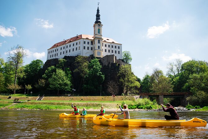 Canoeing on the Elbe river Děčín to Schmilka - The 15 km stretch: what you will notice when you are not fighting the current