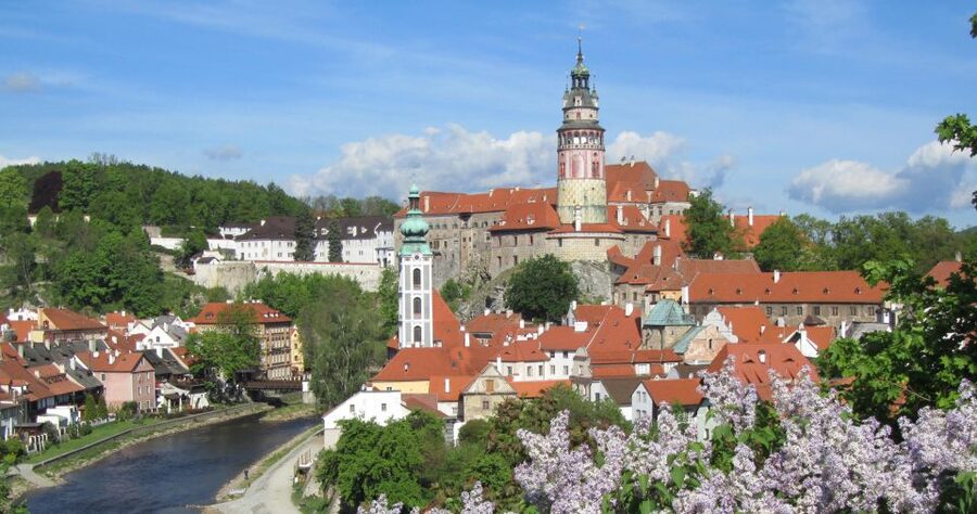 Český Krumlov: 2 Hour Private Walking Tour with Guide - Why two hours works so well here