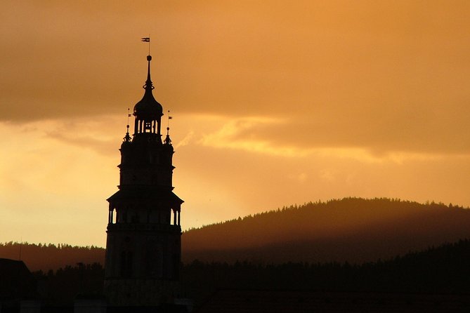 Cesky Krumlov Old Town Private Walking Tour - Art historian guide meets local storytelling in real time