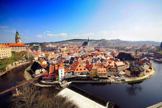 Cesky Krumlov One Day Trip from Prague by bus - Comfort, Group Size, and the Reality of Multi-Language Guides