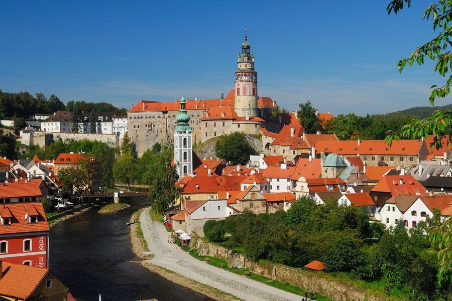 Český Krumlov - with entrance to the castle - Key Points at a Glance