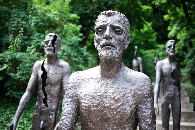 Communism and its fall Prague private tour - National Theatre: Culture Under Pressure