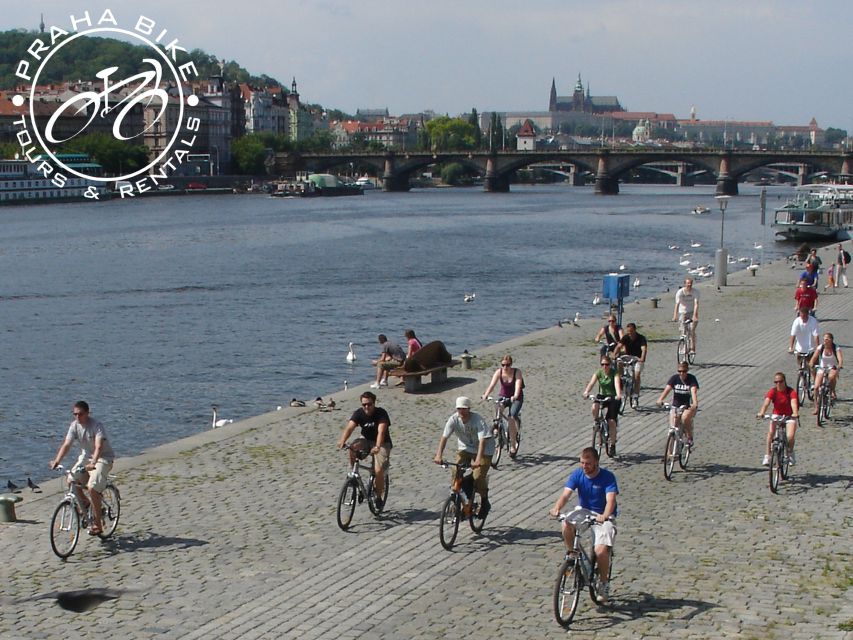 Coutryside bike tour to Karlstejn Castle. - What to bring, and how to pace yourself like a pro