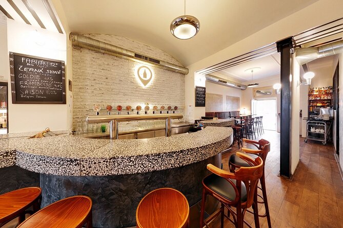 Craft Beer Tasting in Prague - How the price makes sense for 11 craft beers and a guide
