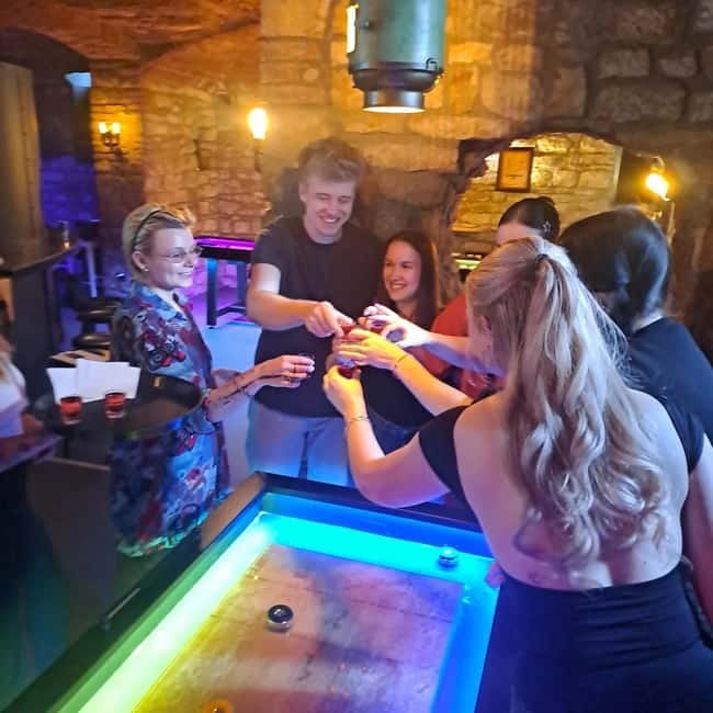 Crew Bar Prague: Open bar, ping pong or shuffleboard game - How the UV Ping Pong Session Keeps Everyone in the Game
