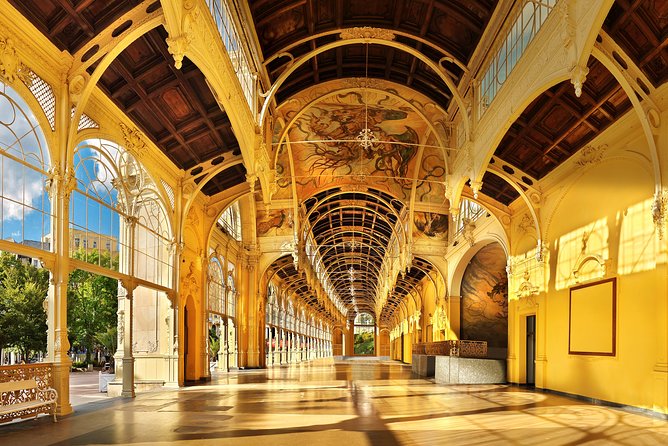 Czech Spas of Karlovy Vary and Marianske Lazne from Prague - Lunch, shopping, and the value of a sightseeing packed day