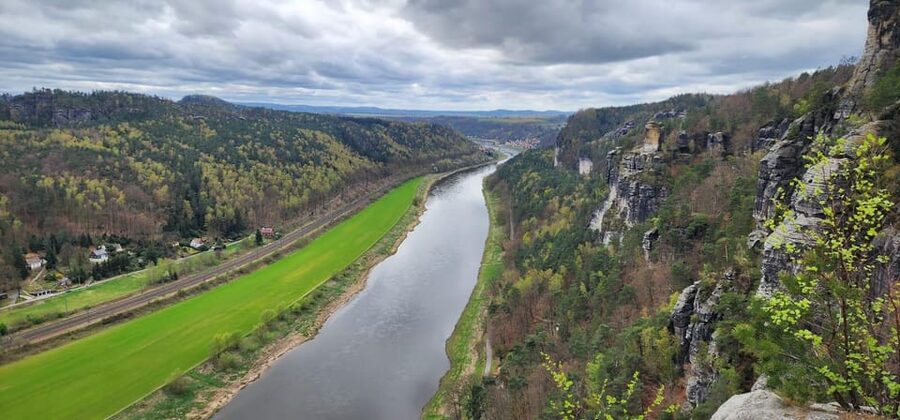 Day trip from Prague to Bohemian and Saxon Switzerland - Lunch in a Local Restaurant: Included, and Actually Useful