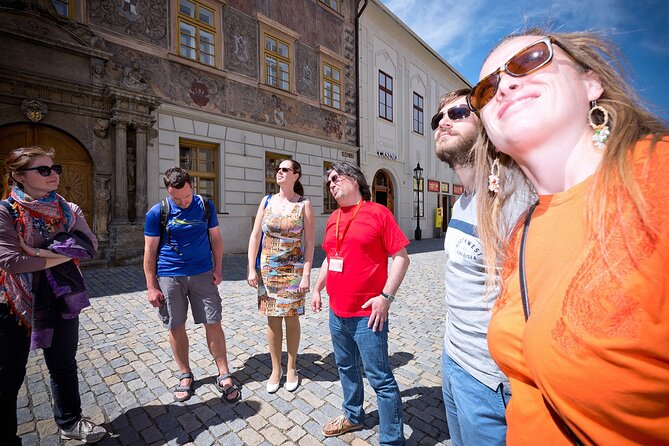 Day Trip to the Fairytale Town of Cesky Krumlov - The guide experience: why it can feel better than a checklist