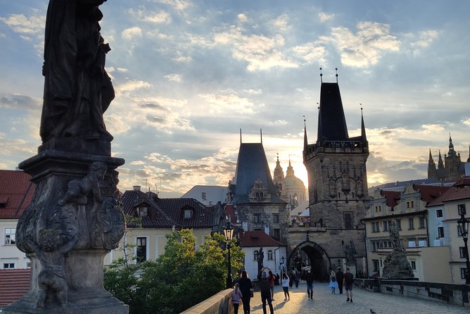 Discover Prague Private Tour - 3 hours - Inside the Cathedral Stop: What to Focus on in 15 Minutes