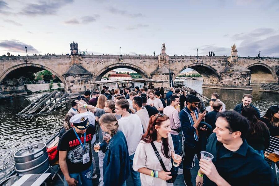 Drunken Monkey Prague Boat Party Open Bar to Duplex Club - Drinks: What’s Included vs. What You’ll Pay For
