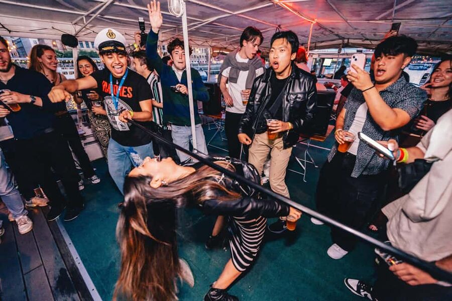 Drunken Monkey Prague Boat Party Open Bar to Duplex Club - Price and Timing: What You’re Paying For (and What It Includes)