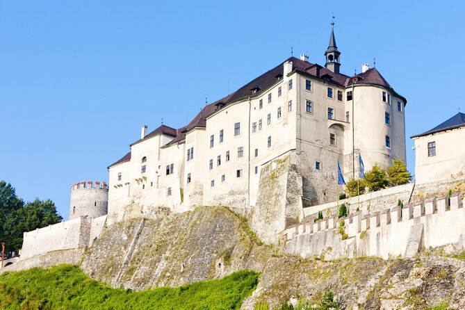 Easy Canoe Mission to the Sazava River from Prague Day Trip - Key Things I’d Book This For