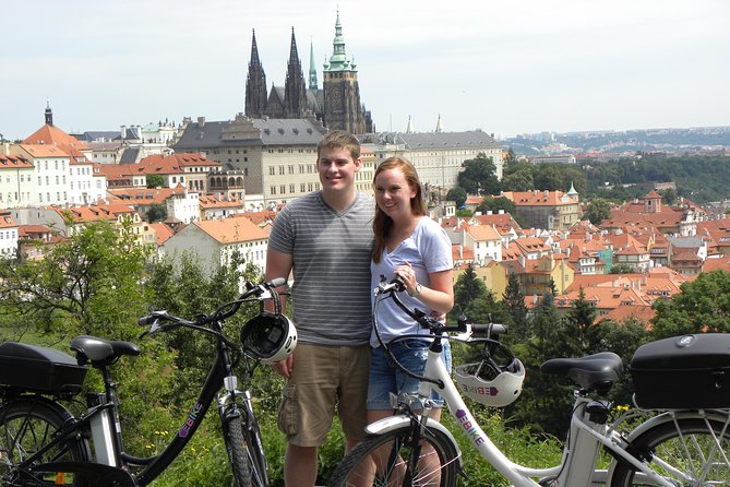 Ebike Prague Tour - The small-group pacing: how it affects comfort and safety