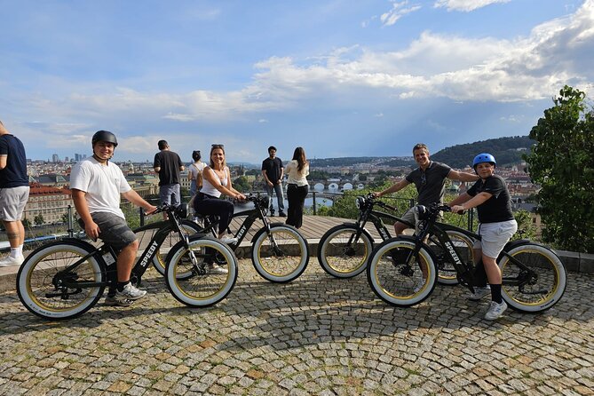 Ebike tour in Prague - Express Tour - Rudolfinum and Parizská Street: architecture and luxury, from the outside