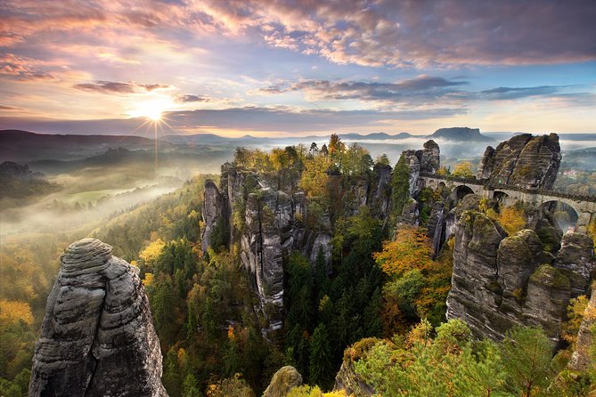 Elbe Canyon & Narnia Movie Locations Day Trip - Crossing from the Czech side to Saxon Switzerland, Germany