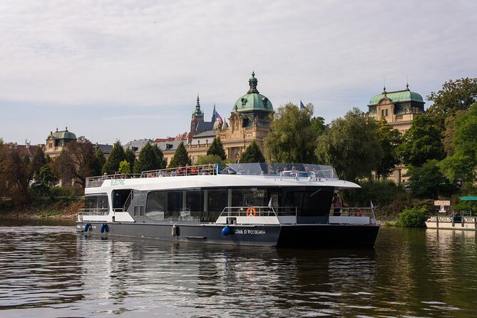 Evening Eco Cruise With a Glass of Prosecco in Bohemia - The prosecco moment: included, served nicely, limited to prosecco