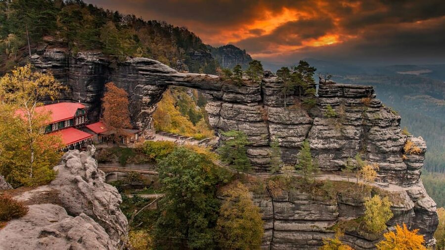 From Prague: Bohemian & Saxon Switzerland Iconic Day Trip - Prague pickup, UNILINE van comfort, and the little things that keep you sane