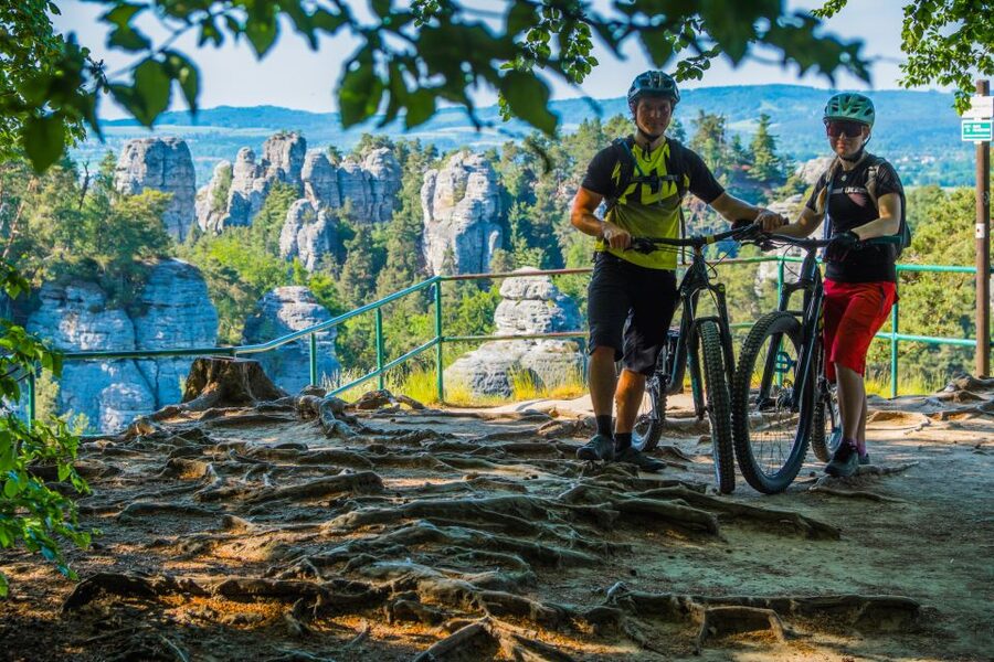 From Prague: E-Mountain Biking Trip to the Bohemian Paradise - Route start: pickup, small-group feel, and getting your bearings fast