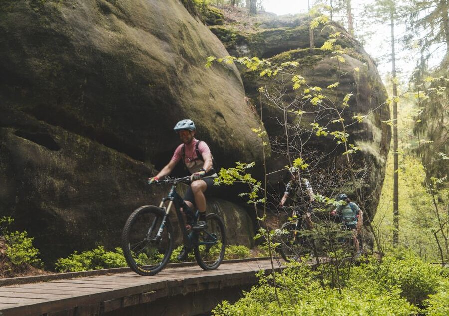 From Prague: E-Mountain Biking Trip to the Bohemian Paradise - The e-MTB briefing, bike setup, and the real pace of an 8-hour day
