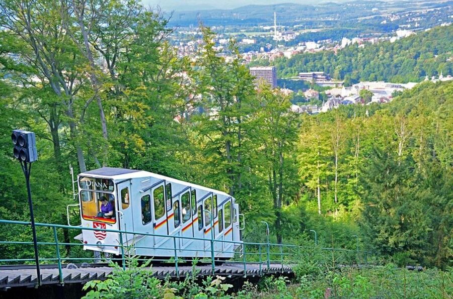 From Prague: One day trip to Karlovy Vary - Souvenirs worth the detour: Moser, Thun, and Becherovka