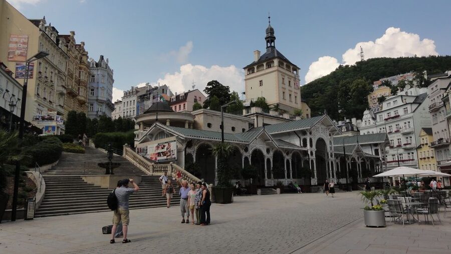 From Prague: Private Karlovy Vary & Crystal Factory Tour - Timing, what to bring, and how to stay comfortable