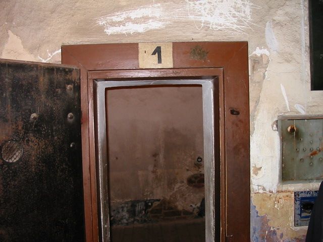 From Prague: Terezin Concentration Camp Private Tour - Price and value: what $459 per group buys you