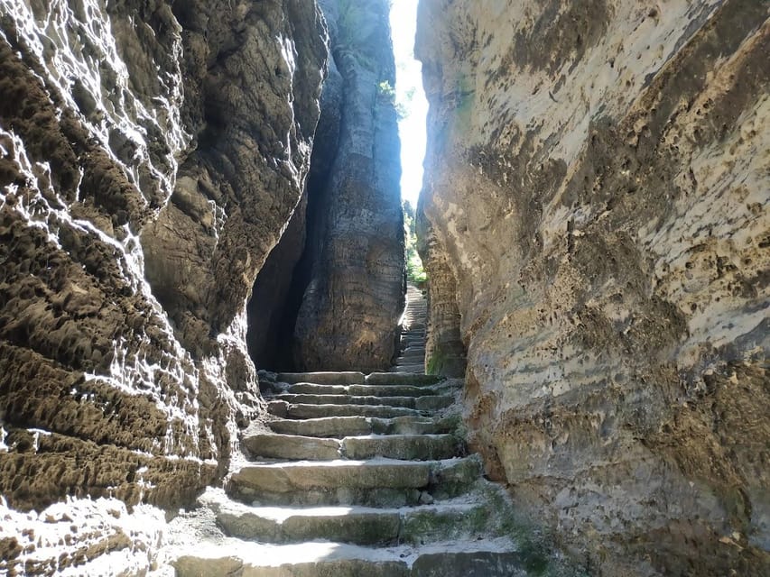 From Prague: Tour to Saxon and Bohemian Switzerland - Shoes, coins, and weather: the small details that save your day