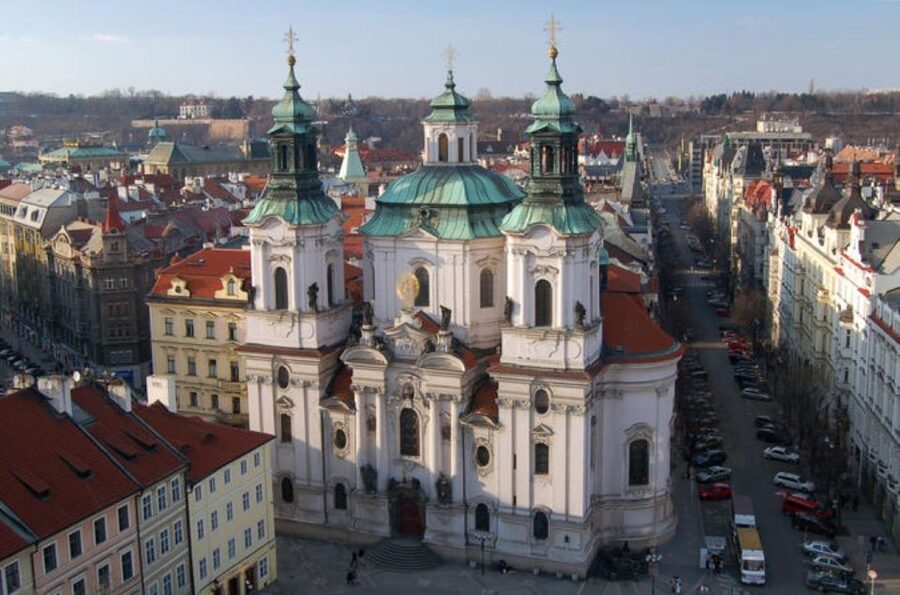 From Vienna: Prague Small-Group Guided Day Tour - Vienna pick-up and the minivan ride (where the day actually starts)