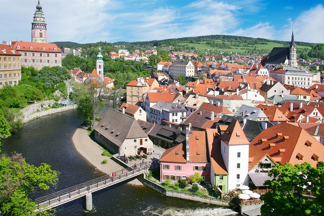 Full Day Cesky Krumlov Private Tour from Prague - Inside Cesky Krumlov Castle: the visit that anchors the day