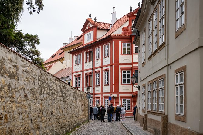 Full-Day Prague Tour with Prague Castle, Lunch and Vltava Cruise - Lunch: 3-course Czech meal that is actually built in
