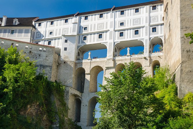 Full-Day Trip to Český Krumlov from Prague - Getting There: Pickup, Meeting Point, and Timing You Should Not Ignore