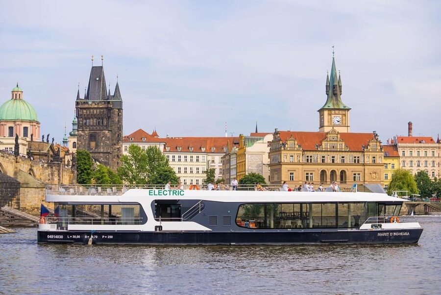 Go City Prague Pass - Top Attractions and Hop-On Hop-Off Bus - Getting Czech culture the fun way: beer, spirits, and hands-on tasting