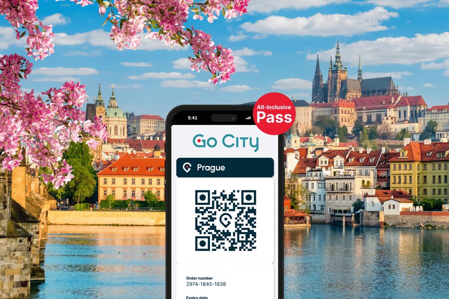 Go City Prague Pass - Top Attractions and Hop-On Hop-Off Bus - The big Prague anchors: Prague Castle and the Jewish Quarter