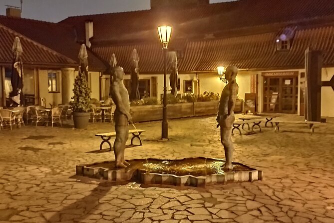 Guided Old Town & Jewish quarter Walking Tour Prague (Tip-based) - Price and value: why $3.62 can be a smart deal here