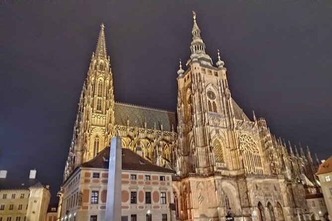 Guided Old Town & Jewish quarter Walking Tour Prague (Tip-based) - What to watch for: walking comfort, outside-only stops, and meeting point confusion