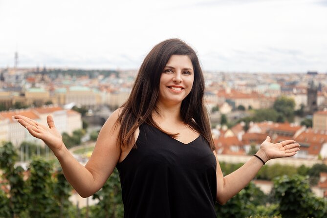 Highlights of Prague with a Funny and Local Guide - Key reasons this tour is worth your time