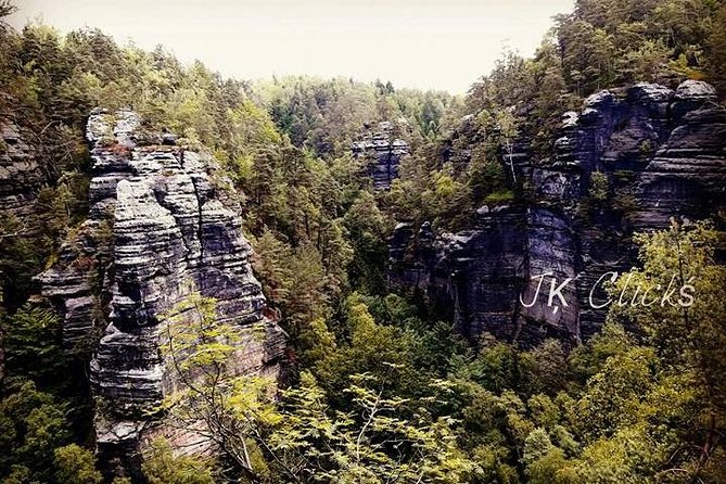 Hiking in Bohemian Switzerland - a day trip from Prague - Lunch break for Czech cuisine, plus a beer stop
