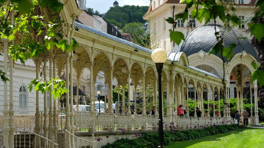 Karlovy Vary excursion - Price and value: is $78 a smart deal for this kind of day?